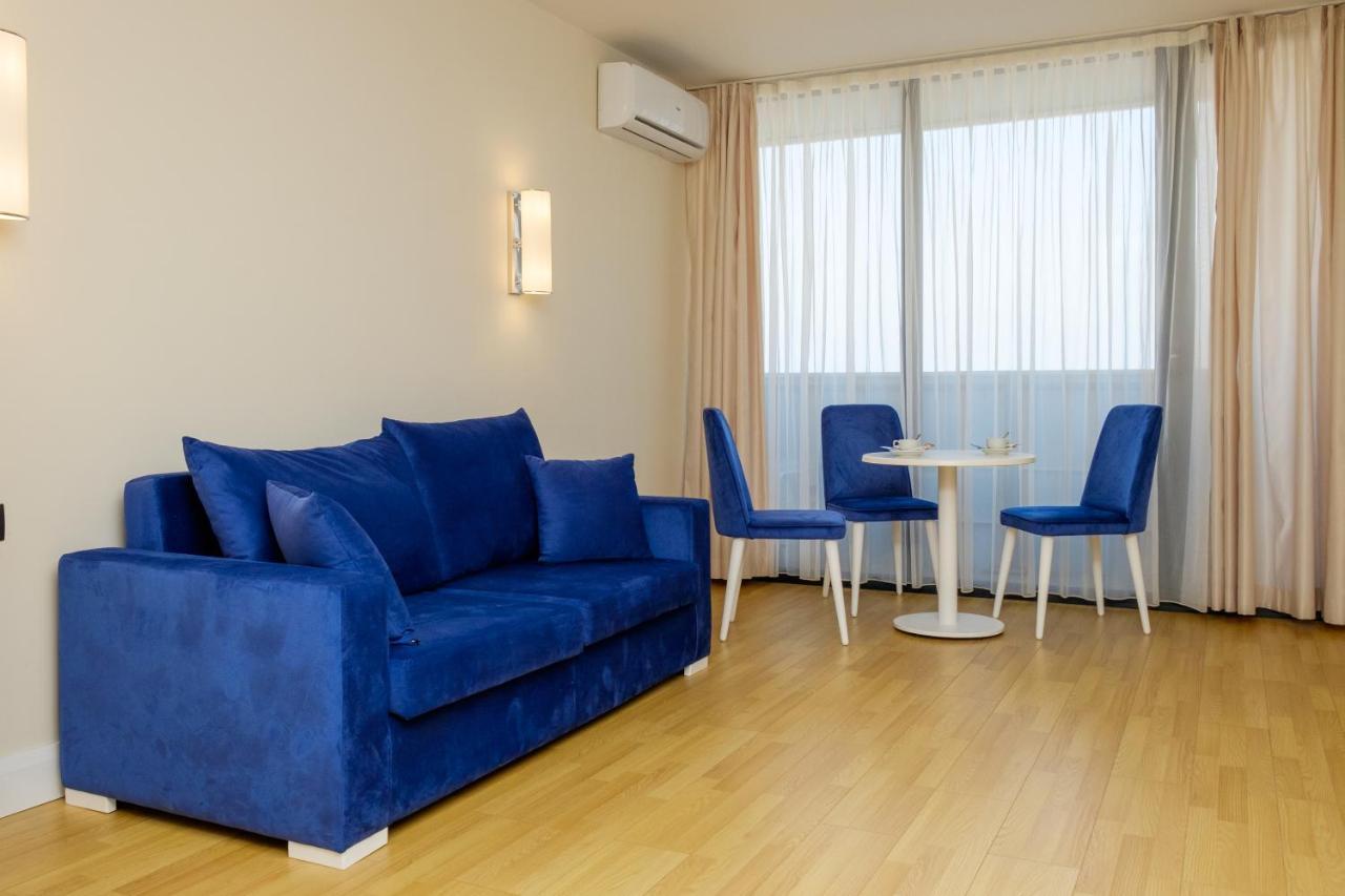 Manco Apartments Batumi Ngoại thất bức ảnh