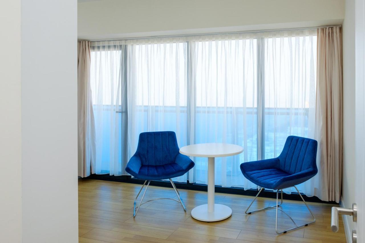 Manco Apartments Batumi Ngoại thất bức ảnh