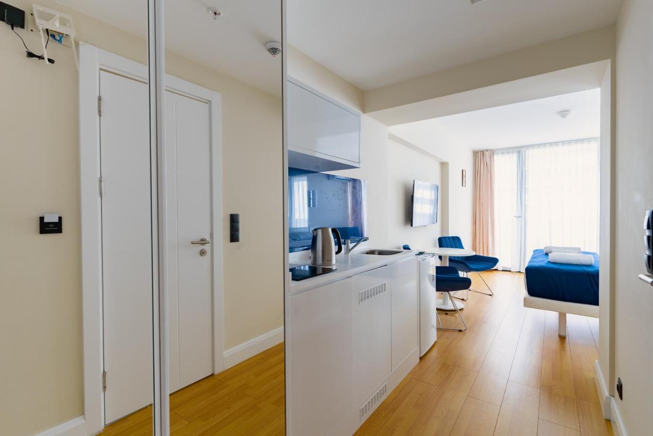 Manco Apartments Batumi Ngoại thất bức ảnh