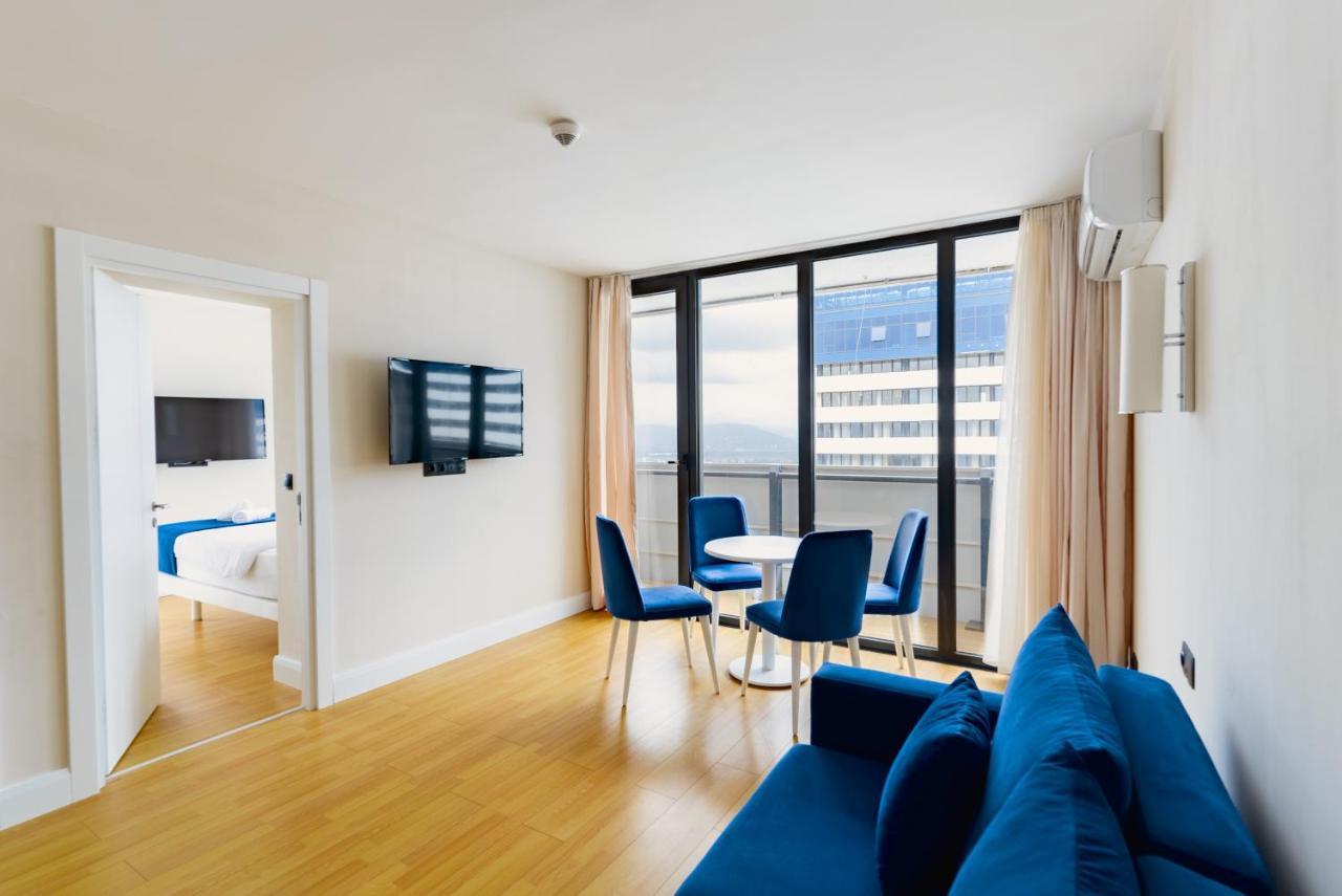 Manco Apartments Batumi Ngoại thất bức ảnh