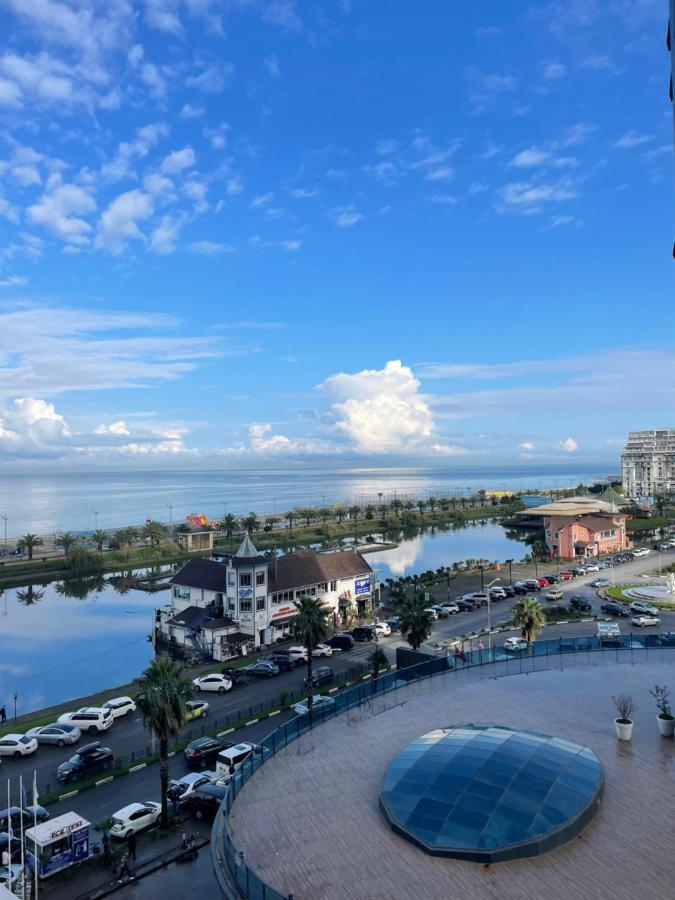 Manco Apartments Batumi Ngoại thất bức ảnh